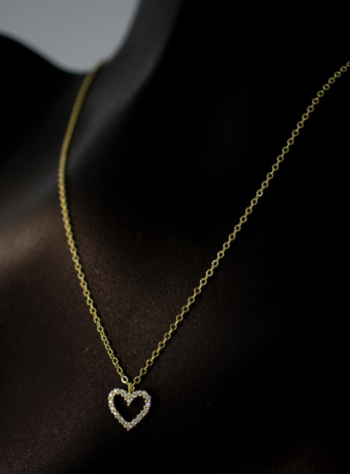 AQUASTREET 14K Gold-Plated Antitarnish Zircon Stones Heart Pendant Necklace
